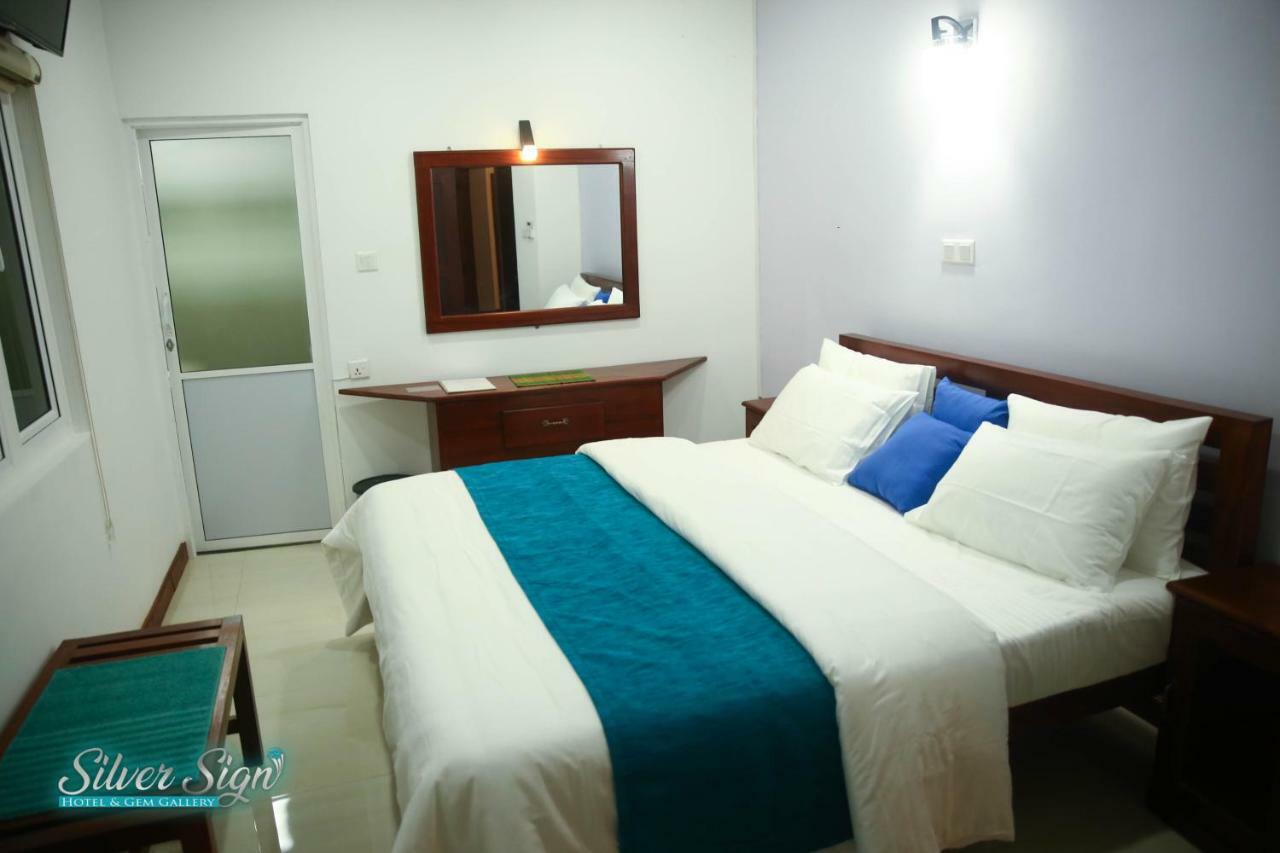 קטאגואסטוטה Silver Sign Hotel מראה חיצוני תמונה