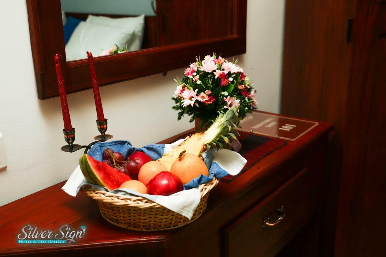 קטאגואסטוטה Silver Sign Hotel מראה חיצוני תמונה
